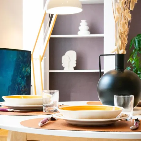 Le Celeste, Centre Historique, Wifi-netflix Apartment
